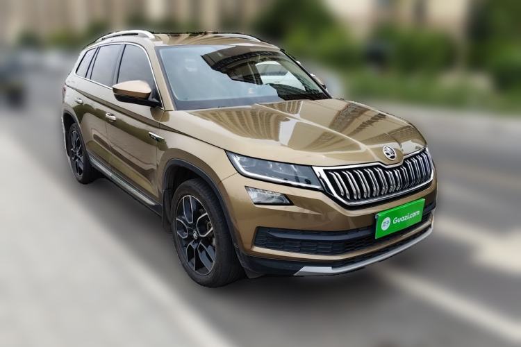 Used Skoda Kodiaq 2018 Restyled TSI330 7-Seater Two-Wheel Drive Luxury Enjoyment Edition Front Right 45 Deg