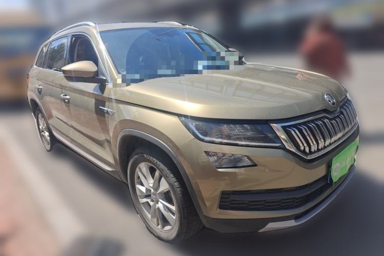 Used Skoda Kodiaq 2018 TSI330 5-Seater Two-Wheel-Drive Luxury Enjoyment Edition Front Right 45 Deg