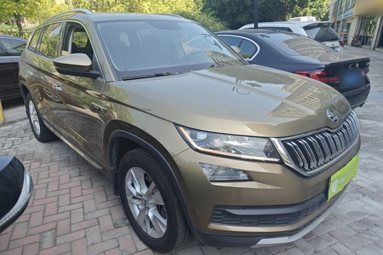 Used Skoda Kodiaq 2018 Restyled TSI330 7-Seater Two-Wheel Drive Luxury Enjoyment Edition Front Right 45 Deg