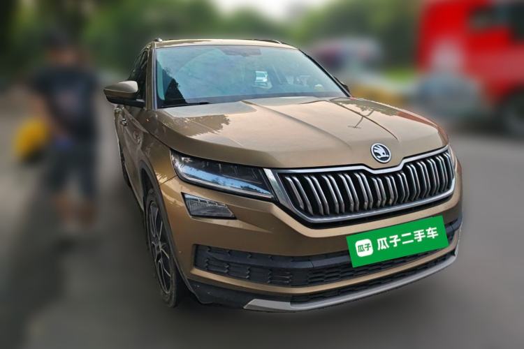 Used Skoda Kodiaq 2018 TSI330 7-Seater Two-Wheel-Drive Luxury Enjoyment Edition Front Right 45 Deg