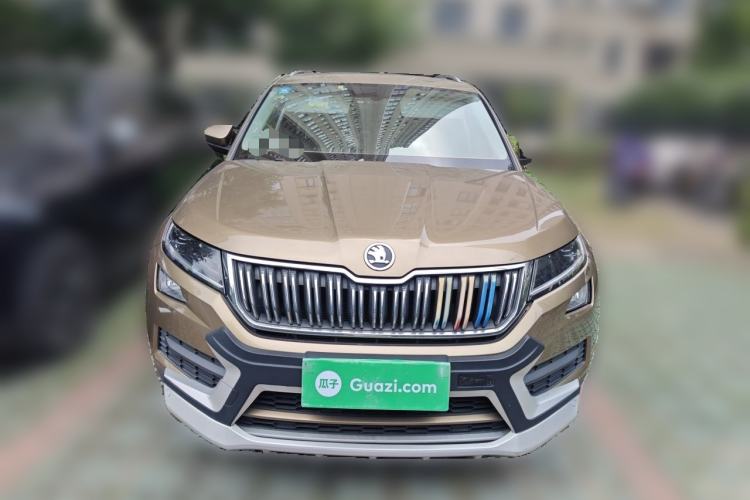 Used Skoda Kodiaq 2018 Facelifted TSI330 5-Seater Two-Wheel-Drive Luxury Enjoyment Edition Front