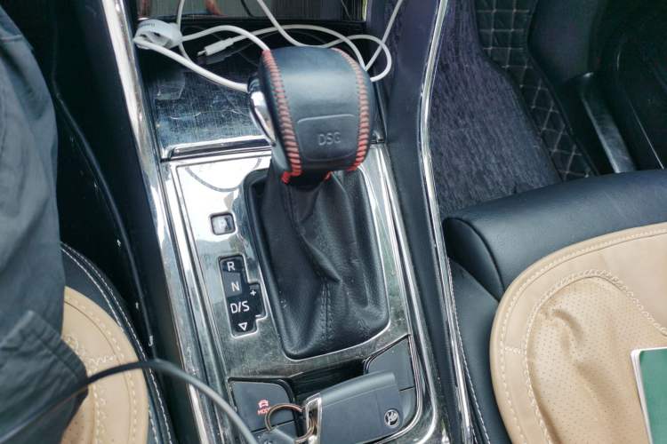 Used Skoda Kodiaq 2018 Facelifted TSI330 5-Seater Two-Wheel-Drive Luxury Enjoyment Edition Gear Lever