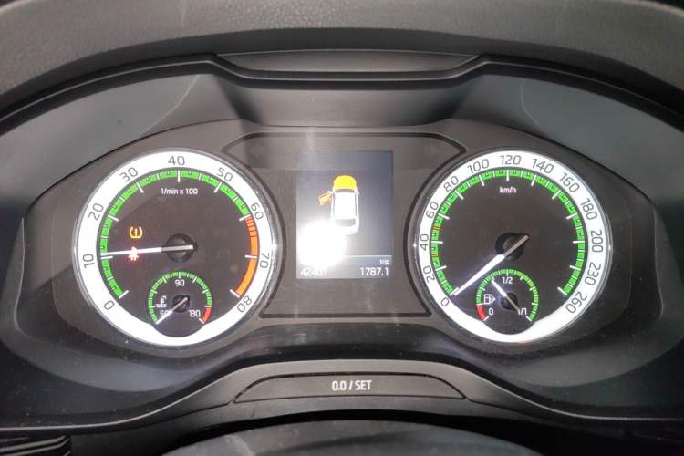 Used Skoda Kodiaq 2018 TSI380 7-Seater Four-Wheel-Drive Flagship Edition Instrument Cluster