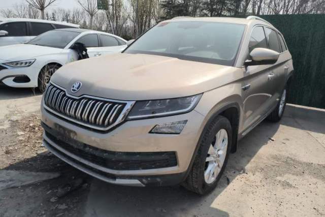 Used Skoda Kodiaq 2018 Facelifted TSI330 5-Seater Two-Wheel-Drive Luxury Enjoyment Edition