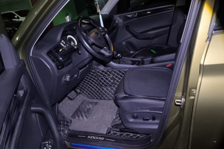 Used Skoda Kodiaq 2018 Facelifted TSI330 5-Seater Two-Wheel-Drive Luxury Enjoyment Edition Left Front Seat