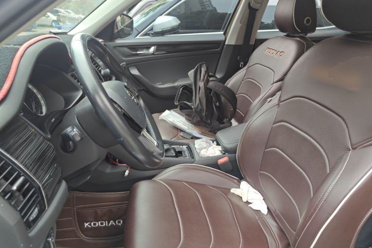 Used Skoda Kodiaq 2018 Facelifted TSI330 5-Seater Two-Wheel-Drive Luxury Enjoyment Edition Left Front Seat