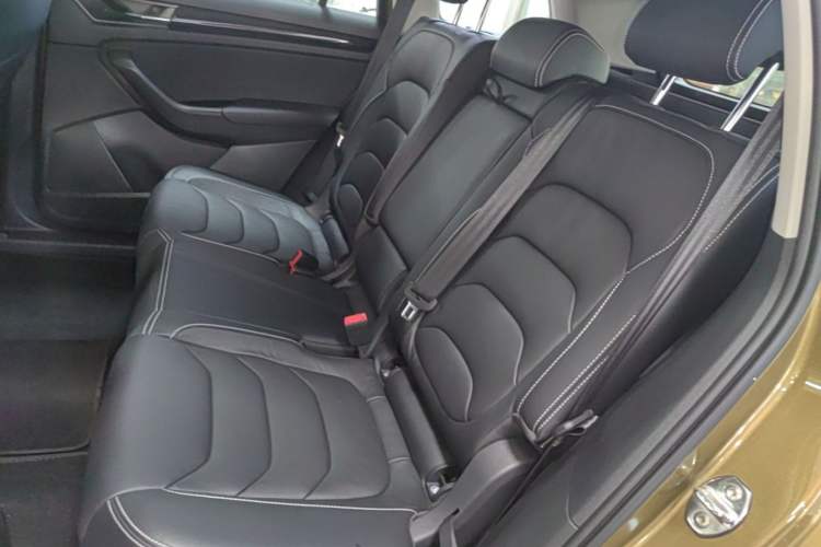 Used Skoda Kodiaq 2018 TSI330 5-Seater Two-Wheel-Drive Luxury Enjoyment Edition Left Rear Seat