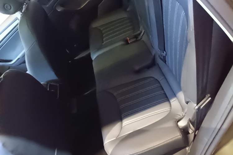 Used Skoda Kodiaq 2018 TSI330 5-Seater Two-Wheel Drive Comfort Edition Left Rear Seat