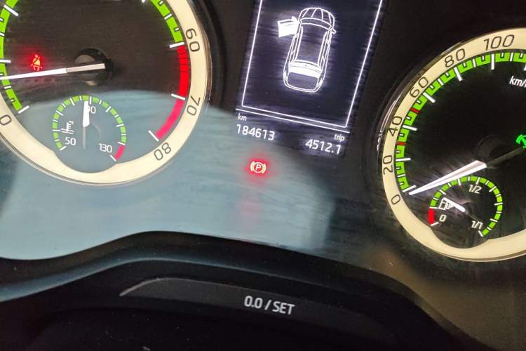 Used Skoda Kodiaq 2018 TSI330 7-Seater Two-Wheel-Drive Luxury Enjoyment Edition Odometer Close Up