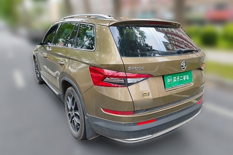 Used Skoda Kodiaq 2018 TSI330 7-Seater Two-Wheel-Drive Luxury Enjoyment Edition Rear Left 45 Deg