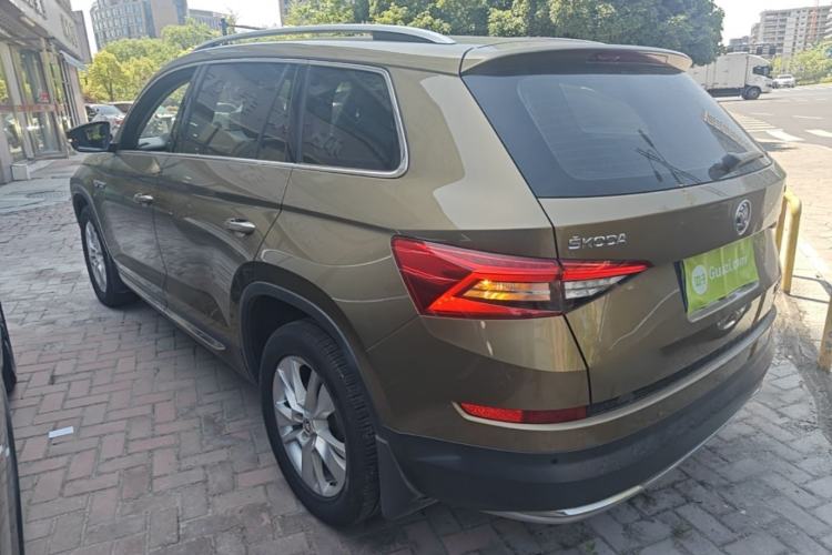 Used Skoda Kodiaq 2018 Restyled TSI330 7-Seater Two-Wheel Drive Luxury Enjoyment Edition Rear Left 45 Deg