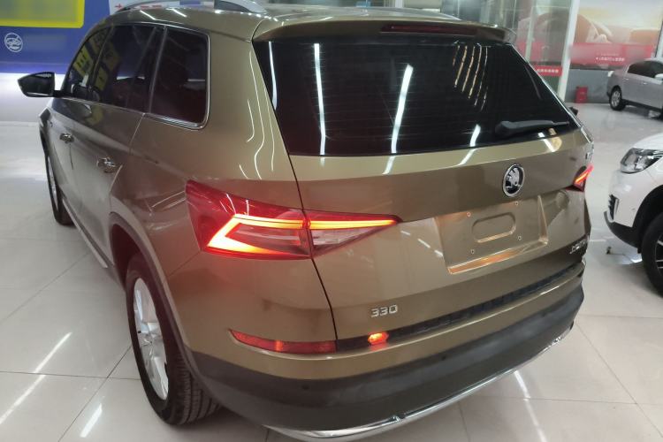 Used Skoda Kodiaq 2018 Restyled TSI330 7-Seater Two-Wheel Drive Luxury Enjoyment Edition Rear Left 45 Deg
