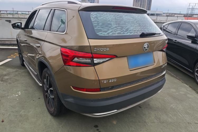 Used Skoda Kodiaq 2018 TSI330 7-Seater Two-Wheel-Drive Luxury Enjoyment Edition Rear Left 45 Deg