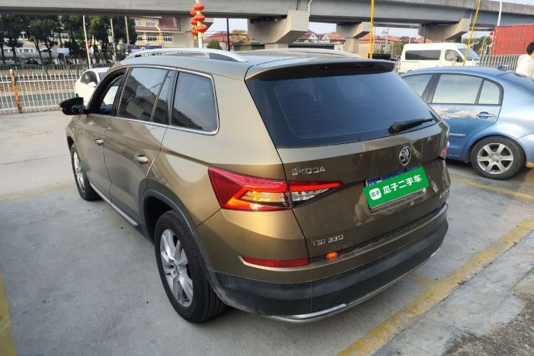 Used Skoda Kodiaq 2018 Restyled TSI330 7-Seater Two-Wheel Drive Luxury Enjoyment Edition Rear Left 45 Deg