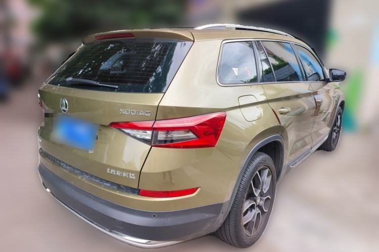 Used Skoda Kodiaq 2018 TSI380 7-Seater Four-Wheel-Drive Flagship Edition Rear Right 45 Deg