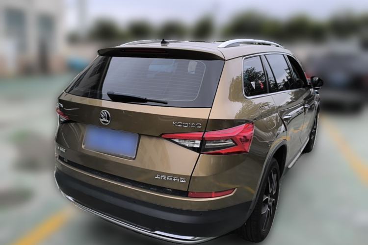 Used Skoda Kodiaq 2018 TSI380 7-Seater Four-Wheel-Drive Flagship Edition Rear Right 45 Deg