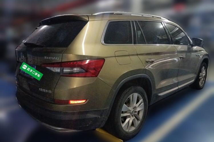 Used Skoda Kodiaq 2018 Facelifted TSI330 5-Seater Two-Wheel-Drive Luxury Enjoyment Edition Rear Right 45 Deg