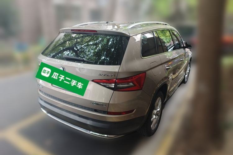 Used Skoda Kodiaq 2018 Facelifted TSI330 5-Seater Two-Wheel-Drive Luxury Enjoyment Edition Rear Right 45 Deg