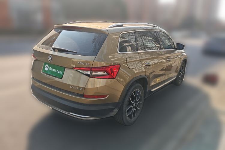 Used Skoda Kodiaq 2018 Restyled TSI330 7-Seater Two-Wheel Drive Luxury Enjoyment Edition Rear Right 45 Deg