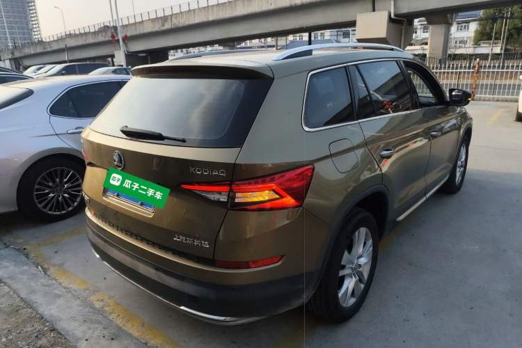 Used Skoda Kodiaq 2018 Restyled TSI330 7-Seater Two-Wheel Drive Luxury Enjoyment Edition Rear Right 45 Deg
