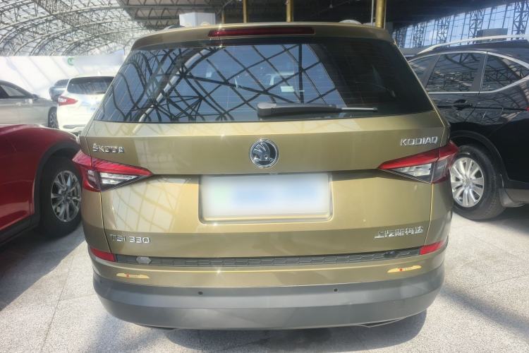 Used Skoda Kodiaq 2018 Facelifted TSI330 5-Seater Two-Wheel-Drive Comfort Edition Rear