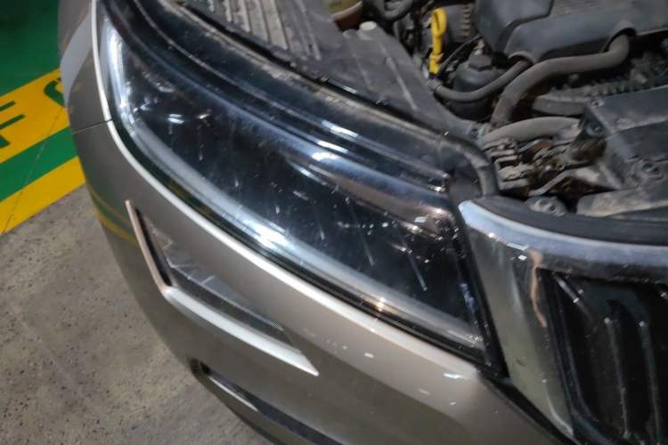 Used Skoda Kodiaq 2018 TSI380 7-Seater Four-Wheel-Drive Flagship Edition Right Front Headlight