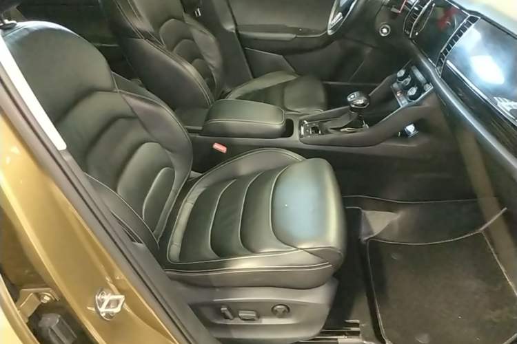 Used Skoda Kodiaq 2018 TSI330 7-Seater Two-Wheel-Drive Luxury Enjoyment Edition Right Front Seat