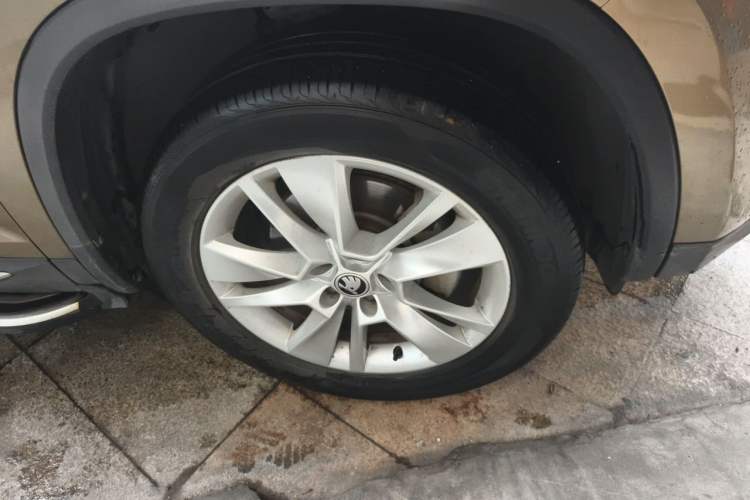 Used Skoda Kodiaq 2018 Restyled TSI330 7-Seater Two-Wheel Drive Luxury Enjoyment Edition Right Front Wheel Hub