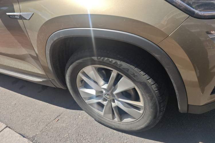 Used Skoda Kodiaq 2018 TSI330 5-Seater Two-Wheel-Drive Luxury Enjoyment Edition Right Front Wheel Hub