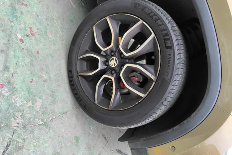 Used Skoda Kodiaq 2018 TSI380 7-Seater Four-Wheel-Drive Flagship Edition Right Front Wheel Hub