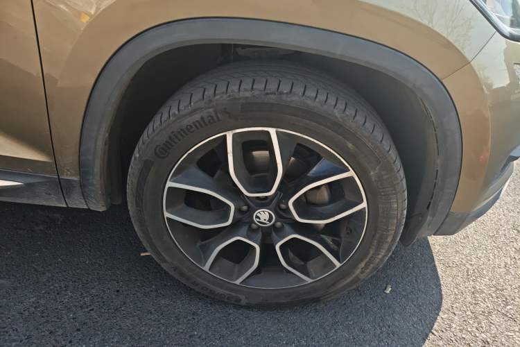 Used Skoda Kodiaq 2018 Restyled TSI330 7-Seater Two-Wheel Drive Luxury Enjoyment Edition Right Front Wheel Hub