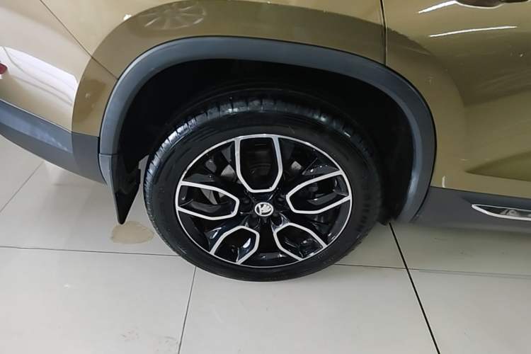 Used Skoda Kodiaq 2018 Restyled TSI330 7-Seater Two-Wheel Drive Luxury Enjoyment Edition Right Rear Wheel Hub