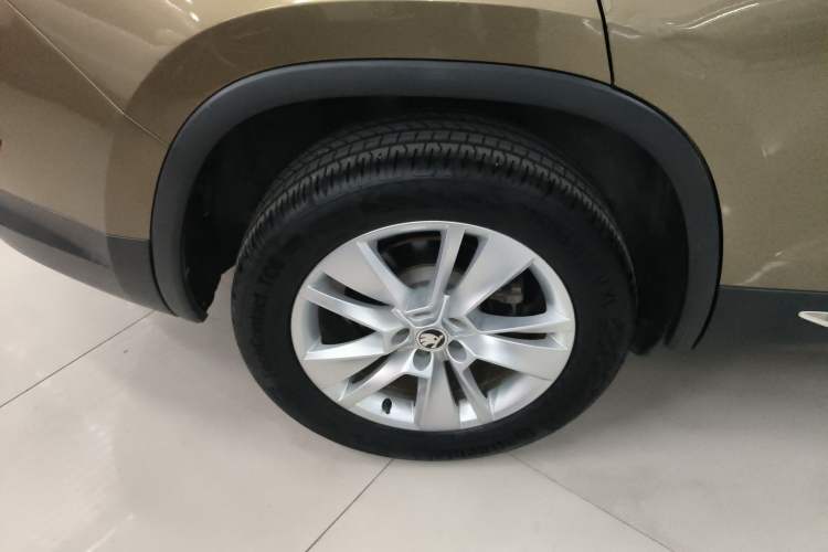 Used Skoda Kodiaq 2018 Restyled TSI330 7-Seater Two-Wheel Drive Luxury Enjoyment Edition Right Rear Wheel Hub