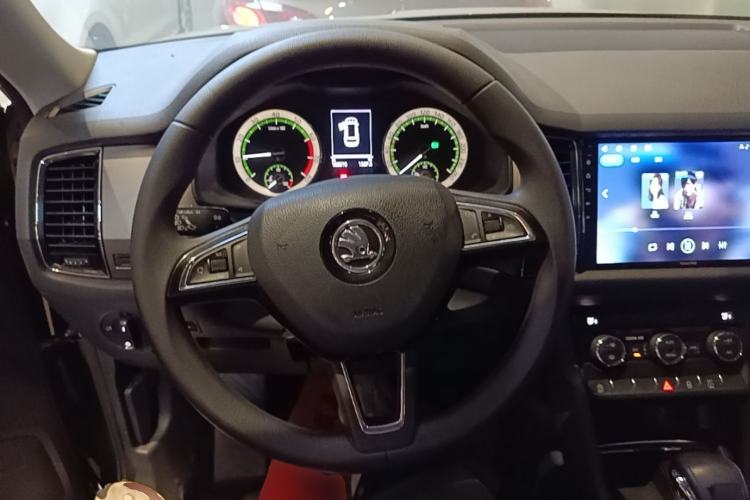 Used Skoda Kodiaq 2018 TSI330 5-Seater Two-Wheel Drive Comfort Edition Steering Wheel