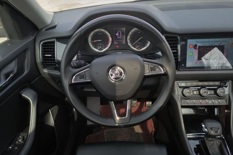 Used Skoda Kodiaq 2018 Facelifted TSI330 5-Seater Two-Wheel-Drive Luxury Enjoyment Edition Steering Wheel