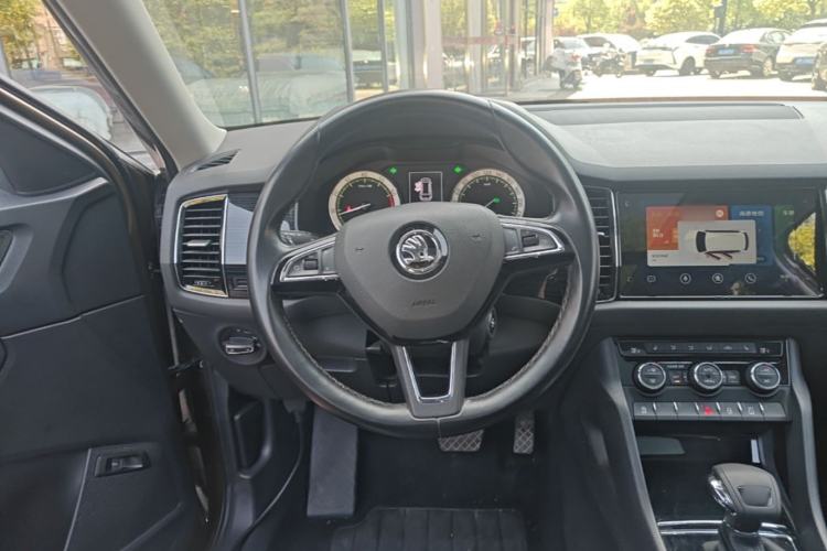 Used Skoda Kodiaq 2018 Restyled TSI330 7-Seater Two-Wheel Drive Luxury Enjoyment Edition Steering Wheel