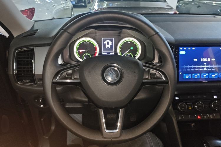 Used Skoda Kodiaq 2018 TSI330 5-Seater Two-Wheel Drive Comfort Edition Steering Wheel