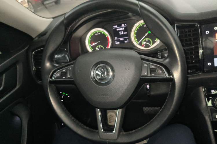 Used Skoda Kodiaq 2018 Restyled TSI330 7-Seater Two-Wheel Drive Luxury Enjoyment Edition Steering Wheel