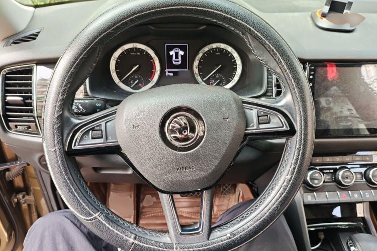 Used Skoda Kodiaq 2018 Restyled TSI330 7-Seater Two-Wheel Drive Luxury Enjoyment Edition Steering Wheel