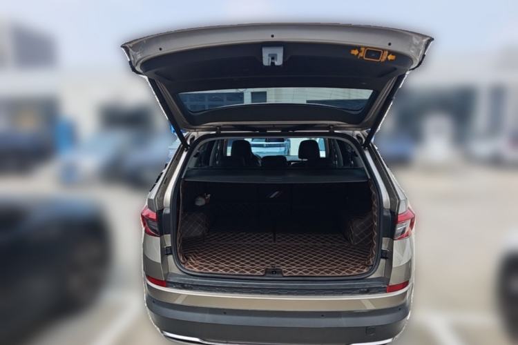 Used Skoda Kodiaq 2018 TSI380 7-Seater Four-Wheel-Drive Flagship Edition Trunk