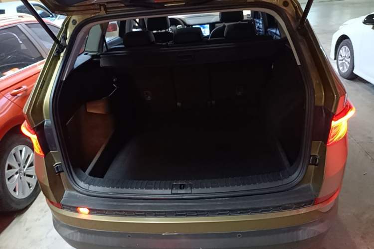 Used Skoda Kodiaq 2018 TSI330 5-Seater Two-Wheel Drive Comfort Edition Trunk