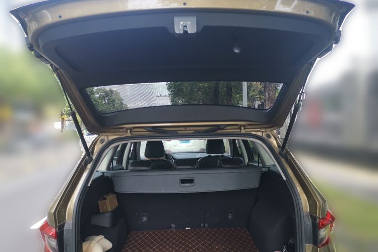 Used Skoda Kodiaq 2018 Facelifted TSI330 5-Seater Two-Wheel-Drive Luxury Enjoyment Edition Trunk