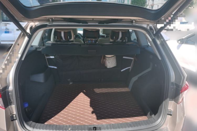 Used Skoda Kodiaq 2018 Facelifted TSI330 5-Seater Two-Wheel-Drive Luxury Enjoyment Edition Trunk