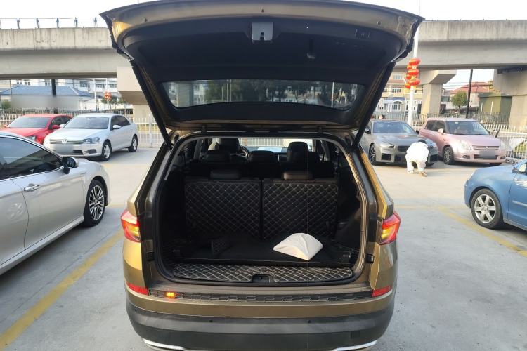 Used Skoda Kodiaq 2018 Restyled TSI330 7-Seater Two-Wheel Drive Luxury Enjoyment Edition Trunk