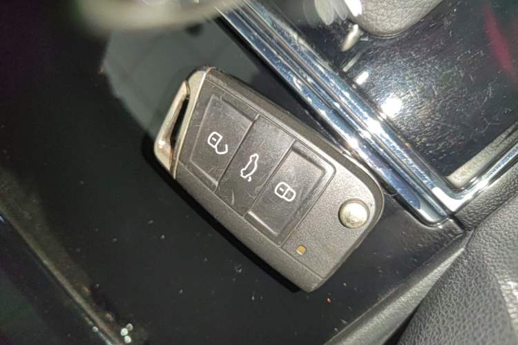 Used Skoda Kodiaq 2018 TSI330 5-Seater Two-Wheel-Drive Luxury Enjoyment Edition Vehicle Key