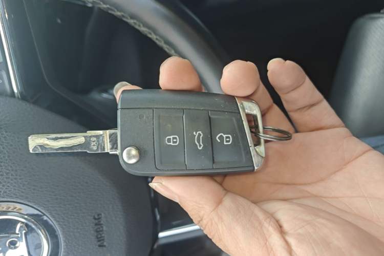 Used Skoda Kodiaq 2018 Restyled TSI330 7-Seater Two-Wheel Drive Luxury Enjoyment Edition Vehicle Key