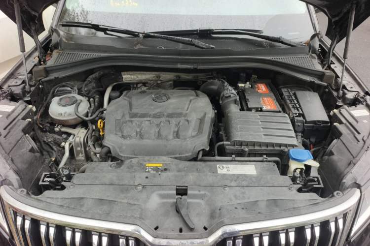 Used Skoda Kodiaq 2019 Restyled TSI330 5-Seater Two-Wheel Drive Standard Version China VI Engine Bay