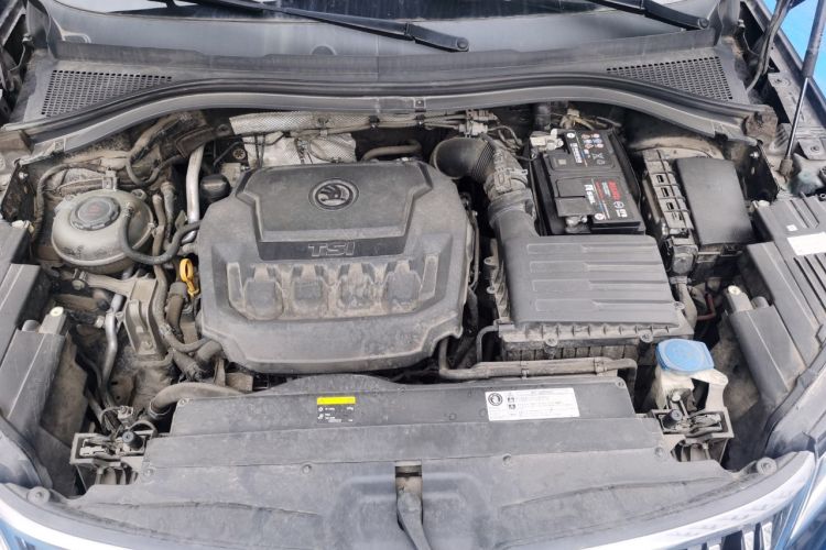 Used Skoda Kodiaq 2019 Facelifted TSI330 5-Seater Two-Wheel-Drive Luxury Enjoyment Edition China VI Standard Engine Bay