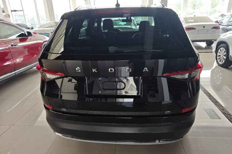 Used Skoda Kodiaq 2019 Facelifted TSI330 5-Seater Two-Wheel-Drive Luxury Enjoyment Edition China VI Standard Exterior 4