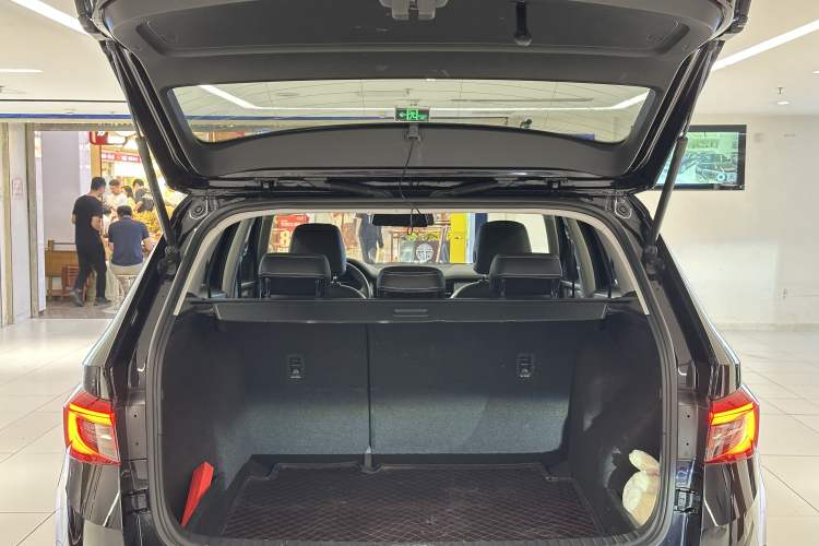 Used Skoda Kodiaq 2019 Restyled TSI330 5-Seater Two-Wheel Drive Comfort Version China VI Standard Exterior 5
